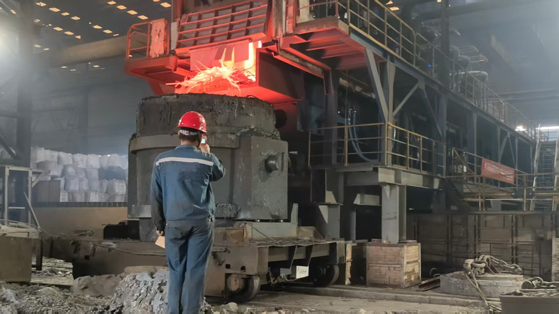 连续废钢预热输送设备